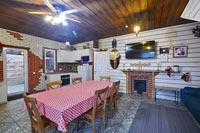 Бани в агроусадьбе 12 стульев