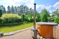 Беседка, пруд, детская площадка, волейбольное поле Анелы