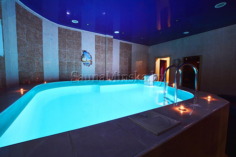 Сауна-клуб Чикаго - бассейн