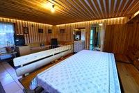 Дом с баней на дровах