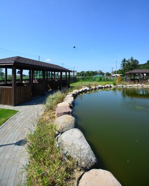 Беседки в гостиничном комплексе Хуторянка