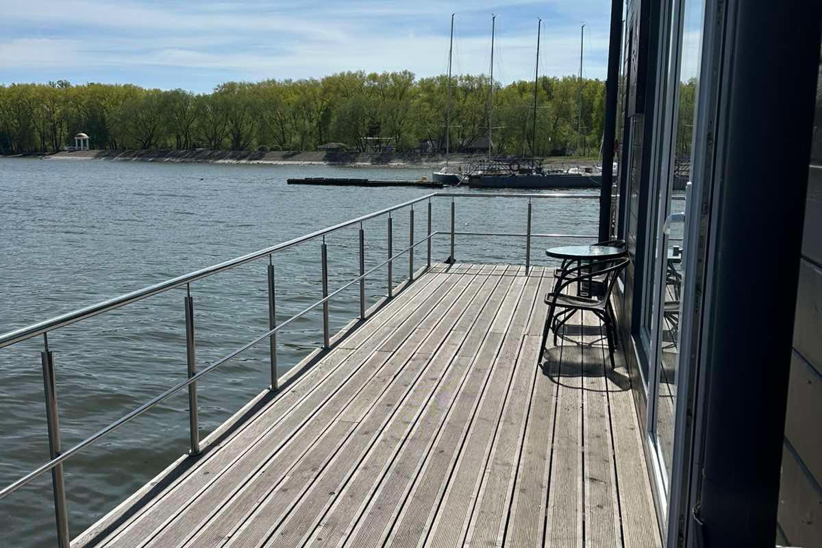Плавучий дом SeaHouse First