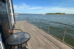 Плавучий дом SeaHouse First