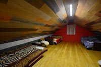 Второй и третий этаж. Места для ночлега